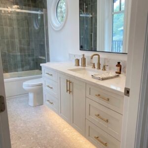 A-9 Floating Vanity 2 Doors, Centered Single Sink, 3 Drawers Left, 3 Drawers Right